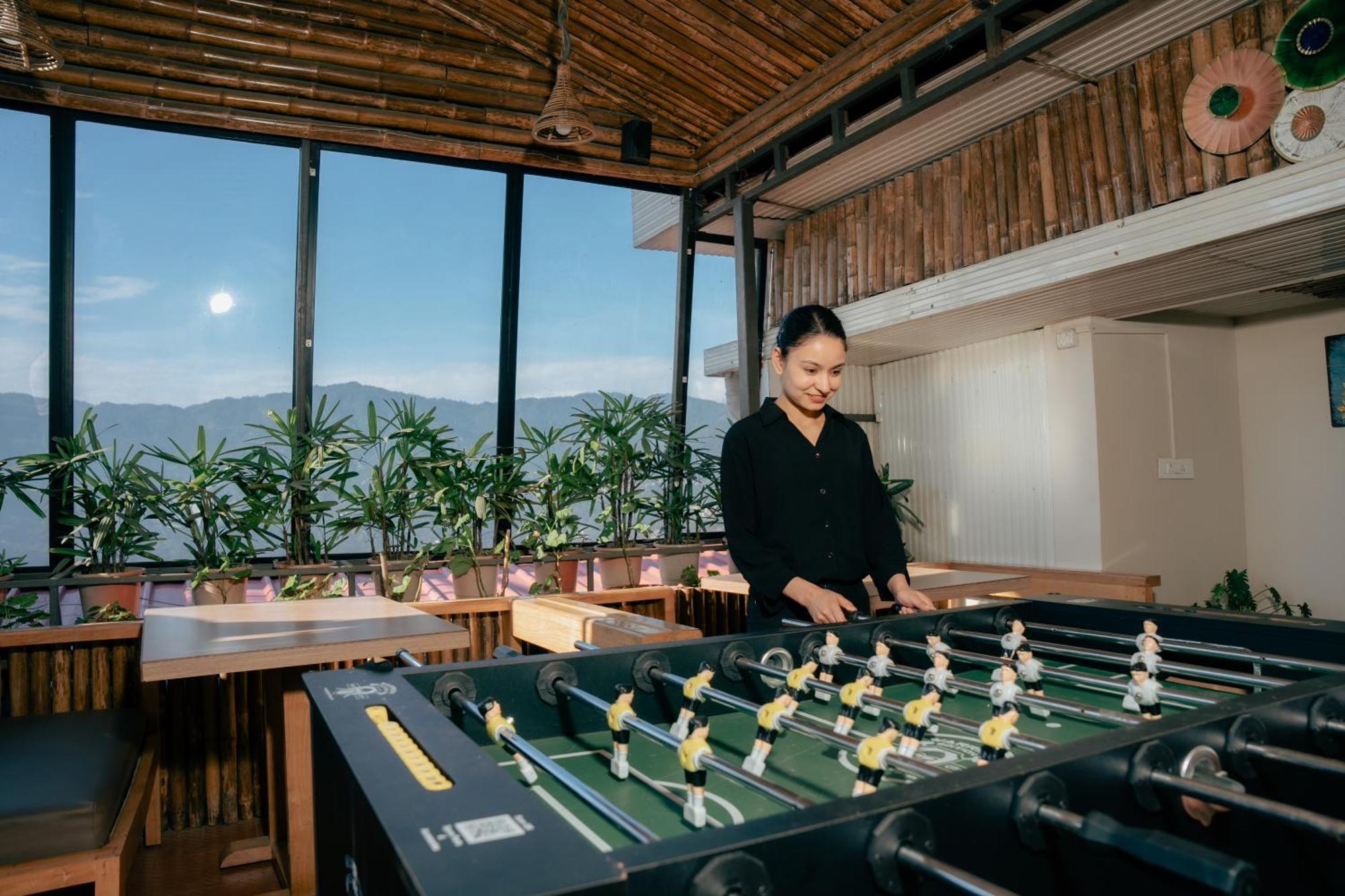 Summit Alpine Abode Hotel 5 Mins From Mg Marg Gangtok Esterno foto